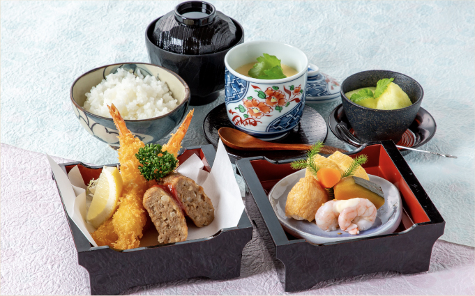 腰掛山荘|愛知 豊田市|下山 三河湖畔の自然体験・五平餅・お食事・ランチ・キャンプ・BBQ｜腰掛山荘／リバーサイドキャンプ腰掛