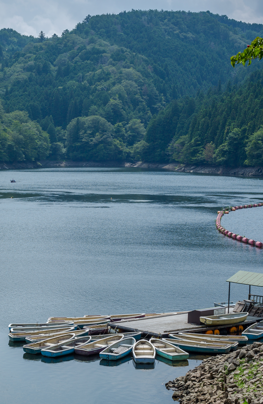 腰掛山荘|愛知 豊田市|下山 三河湖畔の自然体験・五平餅・お食事・ランチ・キャンプ・BBQ｜腰掛山荘／リバーサイドキャンプ腰掛